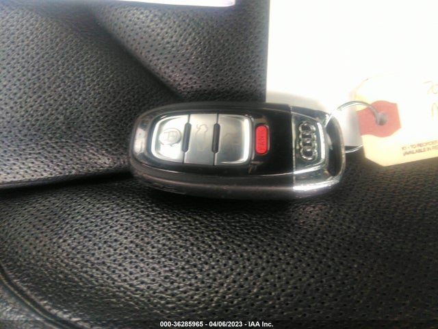 WAU44AFDXHN020595 Audi A8 L