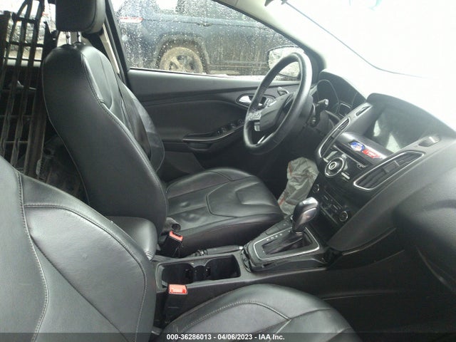 Ford Focus Titanium 2017 1FADP3N23HL287892 Image 5