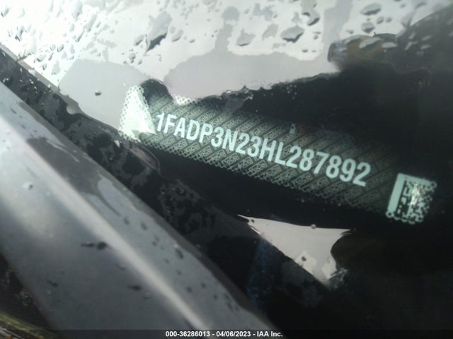 Ford Focus Titanium 2017 1FADP3N23HL287892 Image 9