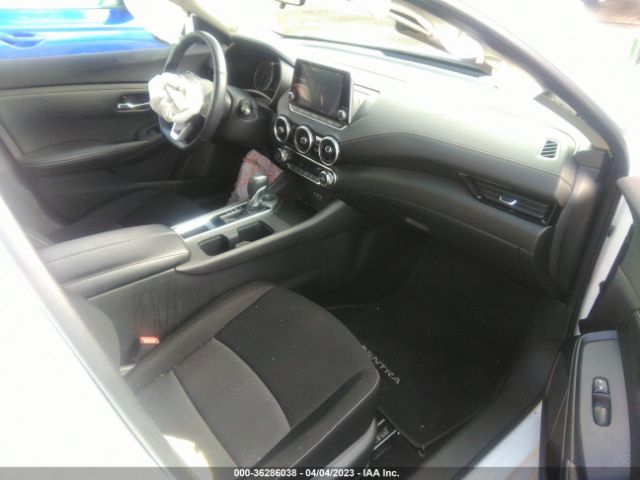3N1AB8CV0MY225389 Nissan SENTRA SV