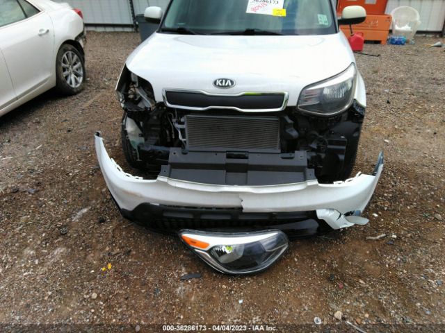 KNDJN2A27F7117592 KIA Soul Base