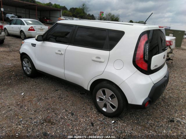 KNDJN2A27F7117592 KIA Soul Base