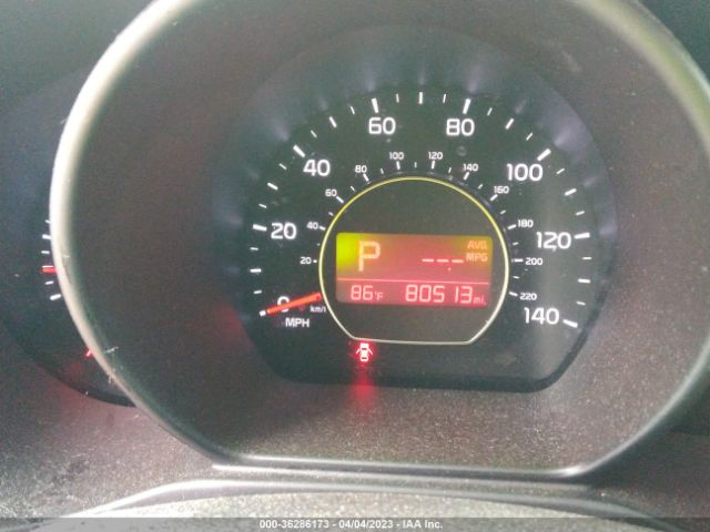 KNDJN2A27F7117592 KIA Soul Base