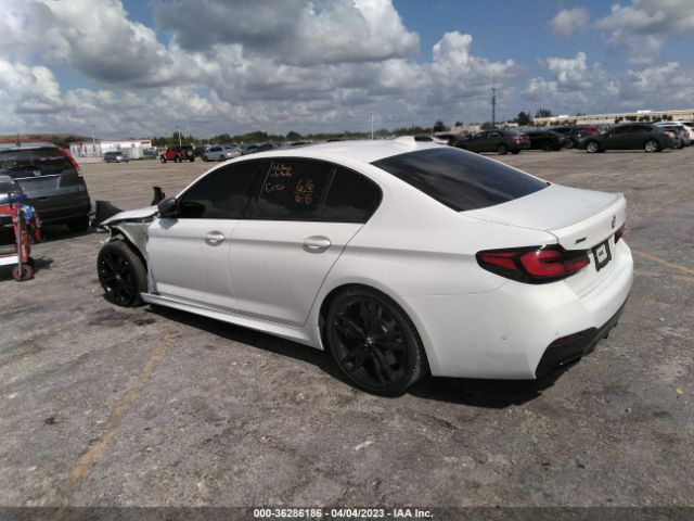 WBA13BK02MCF12898 BMW 5 Series M550i Xdrive