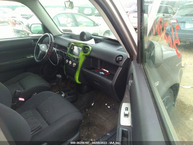 2006 SCION XB VIN: JTLKT324564056524
