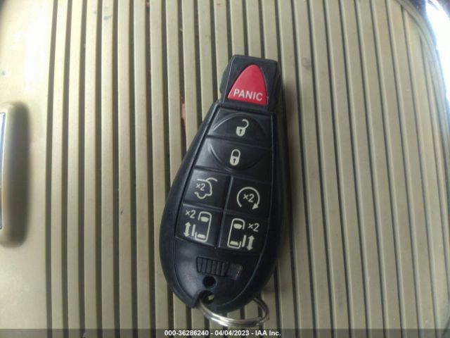 2C4RDGCG5HR677365 Dodge Grand Caravan Sxt