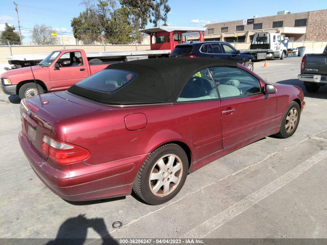 2000 MERCEDES-BENZ CLK-CLASS VIN: WDBLK65G8YT032039