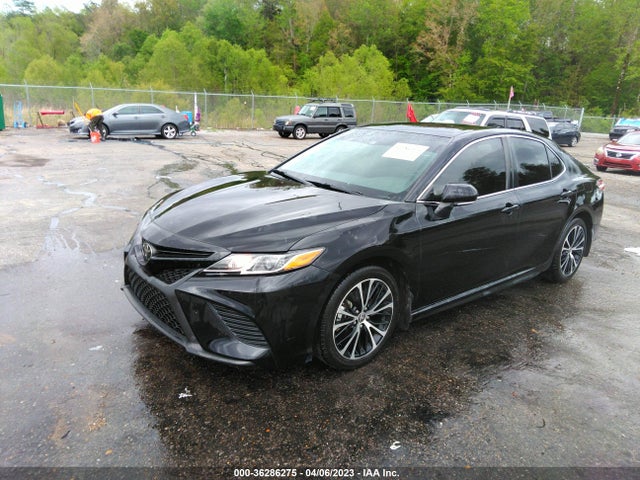 36286275 :رقم المزاد ، 4T1M11AKXLU983573 vin ، 2020 Toyota Camry Se مزاد بيع