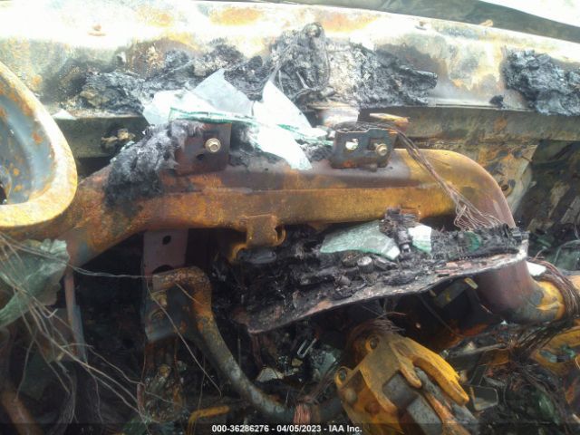 1GT22TEY8HZ273259 GMC Sierra 2500hd Slt