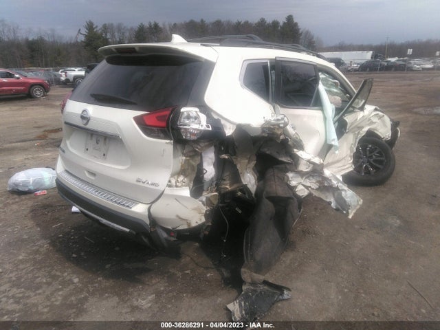 2017 NISSAN ROGUE SV VIN: 5N1AT2MVXHC820704