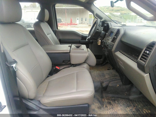 2022 Ford F-350, VIN: 1FD8W3HT7NEE20250
