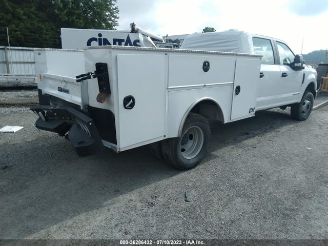 2022 Ford F-350, VIN: 1FD8W3HT7NEE20250