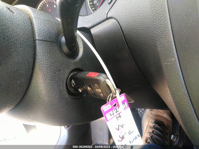 3VWLL7AJ2EM371425 Volkswagen Jetta Sedan Tdi