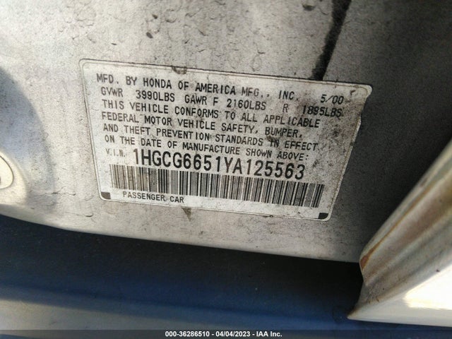 2000 HONDA ACCORD SDN LX VIN: 1HGCG6651YA125563