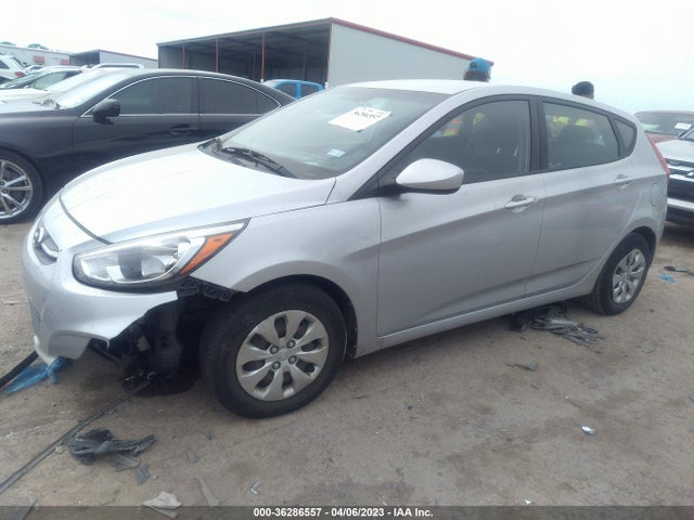 Hyundai ACCENT SE 2016 KMHCT5AE0GU260117 Image 2
