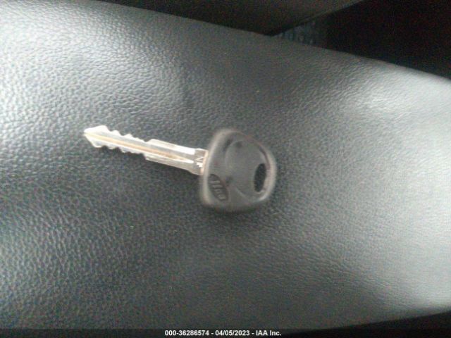 3KPFL4A7XJE253825 KIA FORTE S