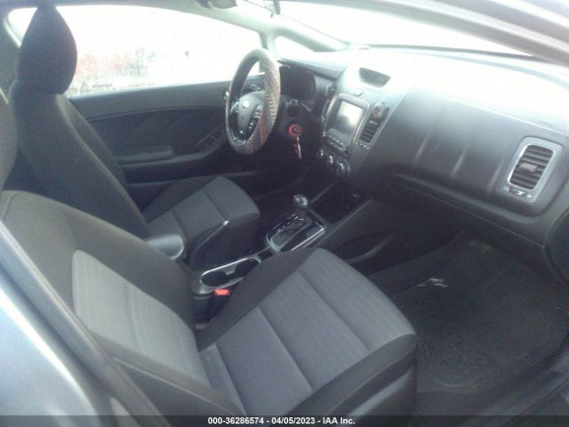 3KPFL4A7XJE253825 KIA FORTE S