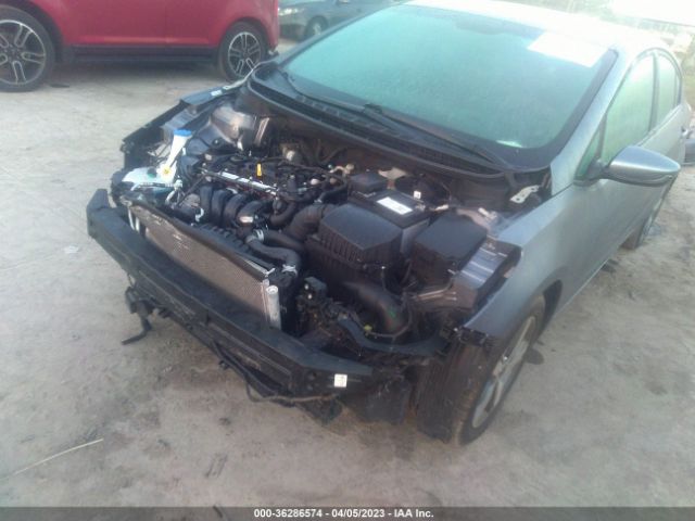 3KPFL4A7XJE253825 KIA FORTE S
