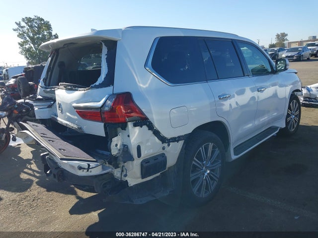 2017 Lexus LX, VIN: JTJHY7AX7H4236498
