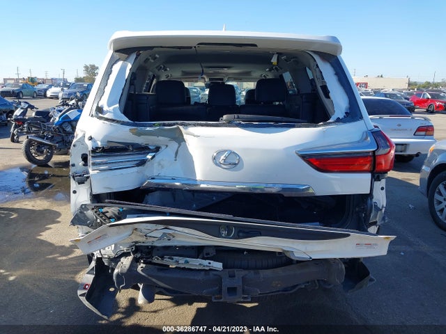 2017 Lexus LX, VIN: JTJHY7AX7H4236498