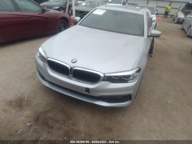BMW 5 Series 530e Iperformance 2018 WBAJA9C59JB033806 Image 2