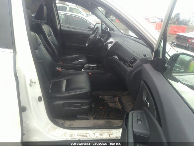 Honda Pilot Touring 2017 5FNYF6H99HB004696 Image 5