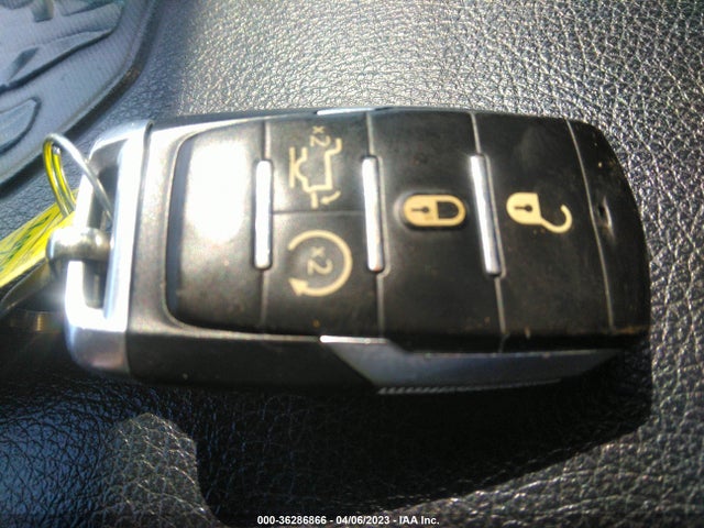 RAM 1500 Laramie 2020 1C6SRFRT1LN171479 Image 3