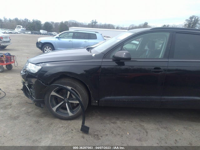 WA1VAAF7XKD008528 Audi Q7 Prestige