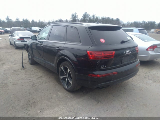 WA1VAAF7XKD008528 Audi Q7 Prestige