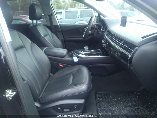 WA1VAAF7XKD008528 Audi Q7 Prestige