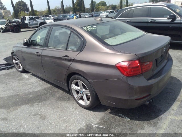 BMW 3 Series 328i 2014 WBA3C1C55EK111914 Image 3