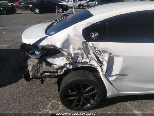 3KPFK4A76JE275047 KIA FORTE LX