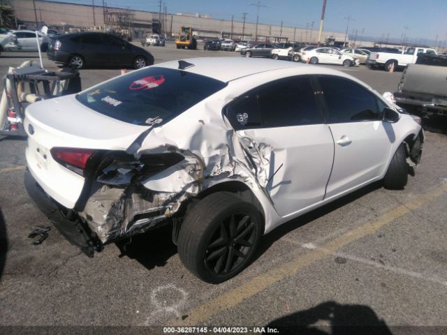 3KPFK4A76JE275047 KIA FORTE LX
