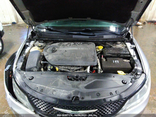 Chrysler 200 S 2015 1C3CCCBG6FN586056 Image 10