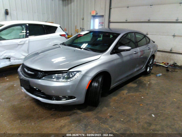 Chrysler 200 S 2015 1C3CCCBG6FN586056 Image 2