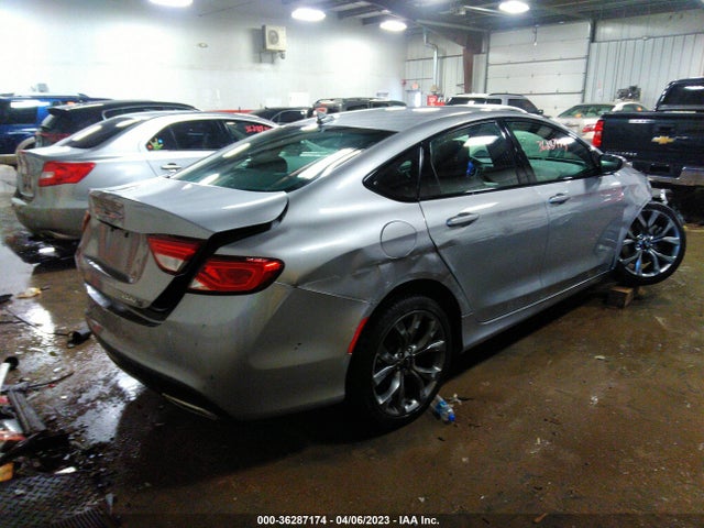 Chrysler 200 S 2015 1C3CCCBG6FN586056 Image 4