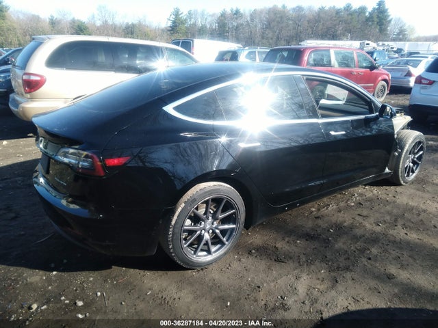 2020 Tesla 3, VIN: 5YJ3E1EBXLF710415