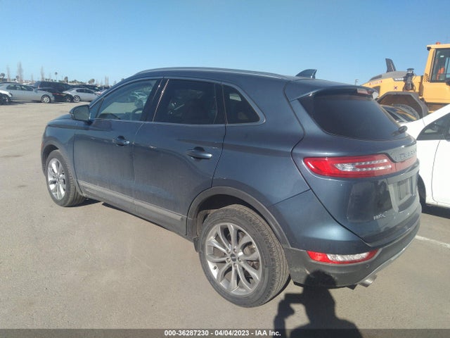 2018 Lincoln MKC, VIN: 5LMCJ2C9XJUL30926
