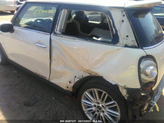 2014 MINI COOPER HARDTOP S VIN: WMWXM7C50ET970159