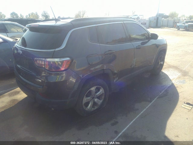 Jeep Compass Latitude 2018 3C4NJCBB2JT186292 Image 5