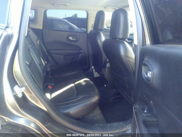 Jeep Compass Latitude 2018 3C4NJCBB2JT186292 Image 9