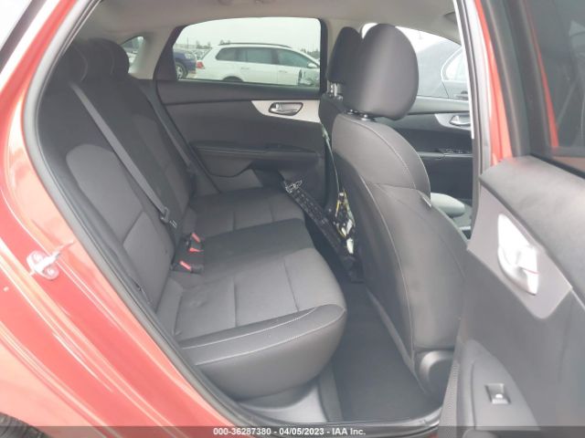 3KPF24AD5PE597046 KIA Forte Lxs