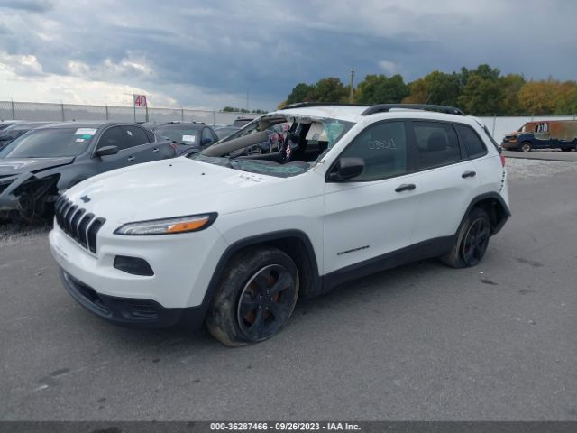 1C4PJLAB5HW643370 Jeep Cherokee Sport