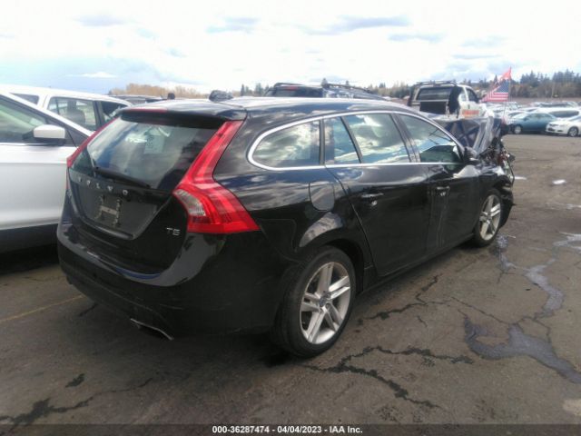 YV140MEK2F1232437 Volvo V60 T5 Drive-e Premier