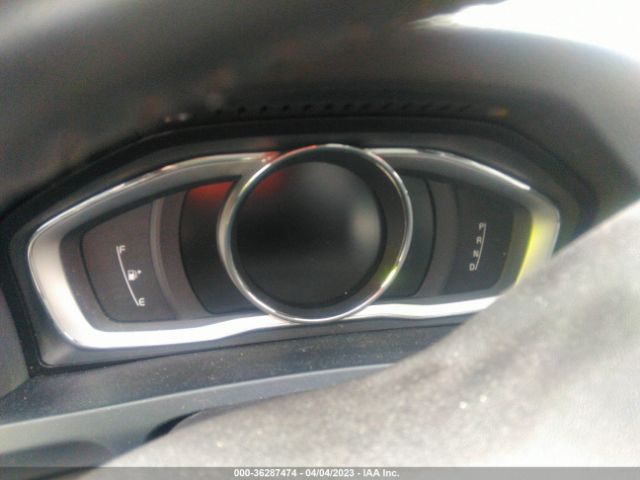 YV140MEK2F1232437 Volvo V60 T5 Drive-e Premier