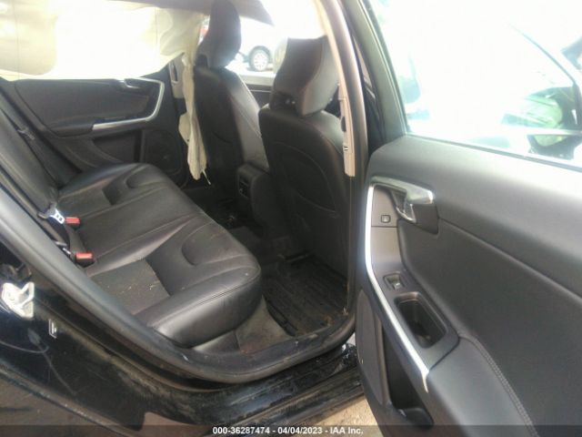 YV140MEK2F1232437 Volvo V60 T5 Drive-e Premier
