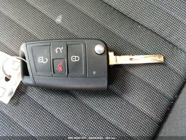 3VWCM7BU4NM026175 Volkswagen JETTA S
