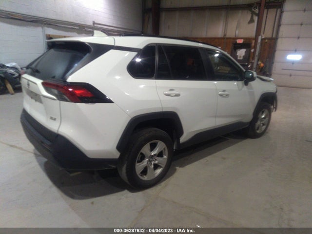 2020 TOYOTA RAV4 XLE VIN: 2T3W1RFV3LC035390