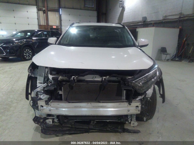 2020 TOYOTA RAV4 XLE VIN: 2T3W1RFV3LC035390