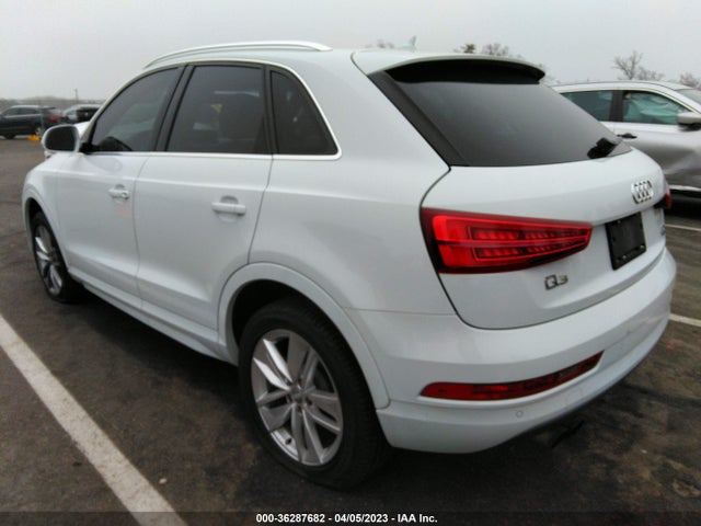 WA1EFCFS2GR014271 Audi Q3 Premium Plus
